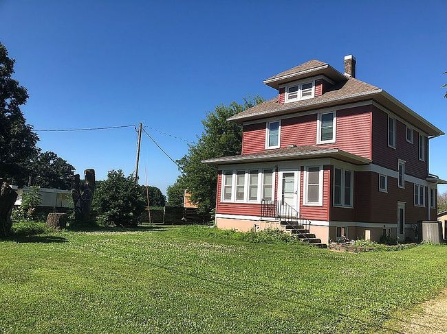 Image of 801 10th St S