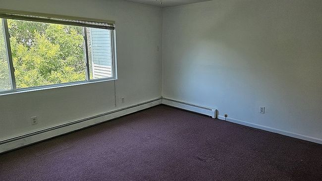 Photo of 338 Beach 17 St, Far Rockaway, NY