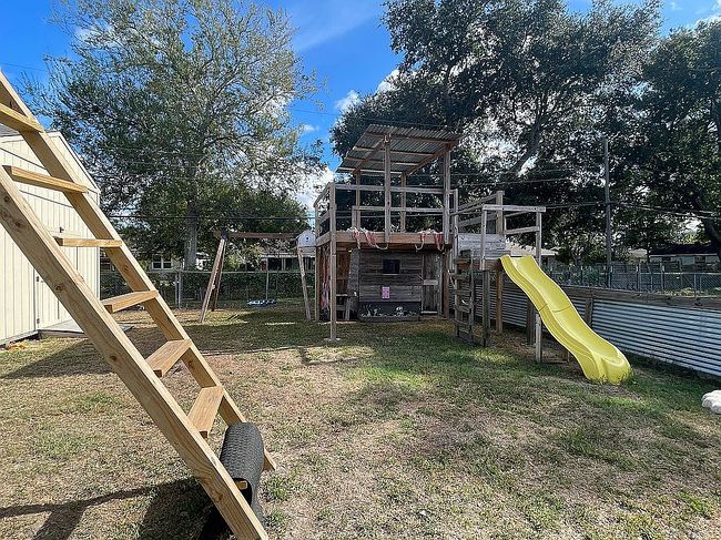 Image of 2227 10th St