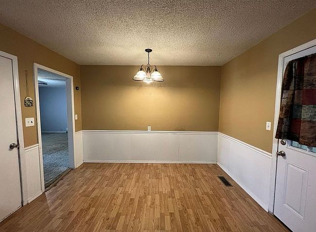 Image of 849 Park St