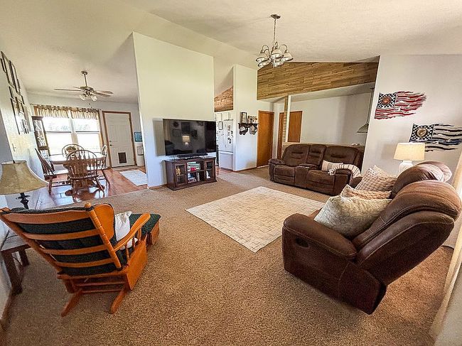 Photo of 101 E Vierthaler St, Spearville, KS