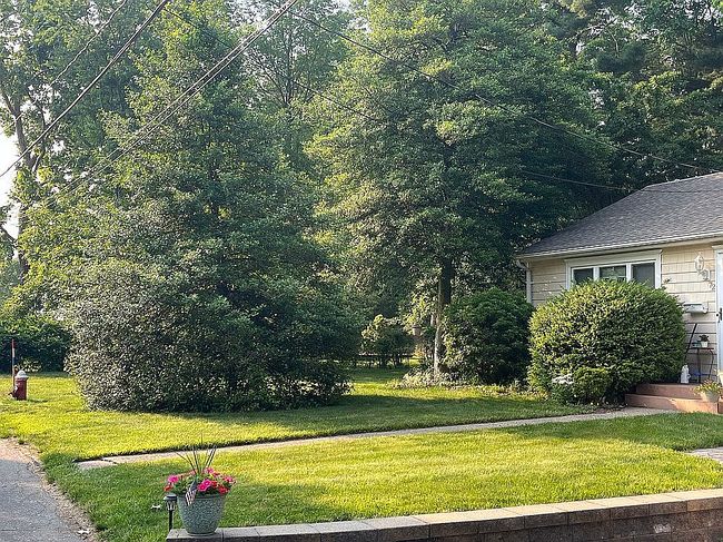 Photo of 72 Glenwood Ave, Demarest, NJ
