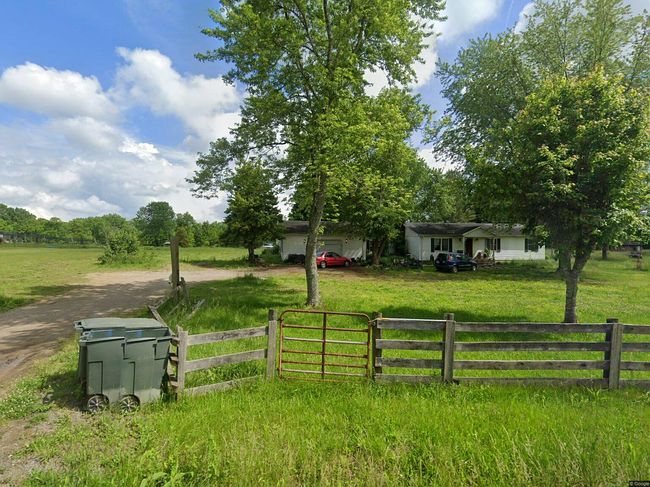 Photo of 3560 Roberts Rd