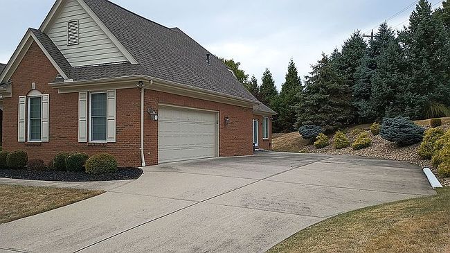 Image of 841 Lauren Dr