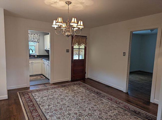 Image of 15484 Mountain Rd