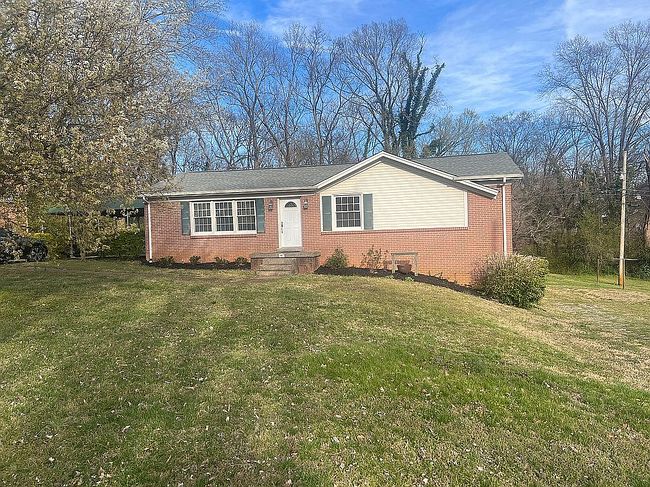 Photo of 204 Cheyenne Trl, Columbia, TN