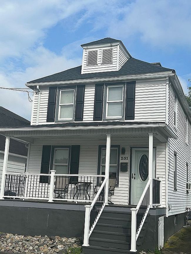 Photo of 251 Joseph Ln, Wilkes Barre, PA