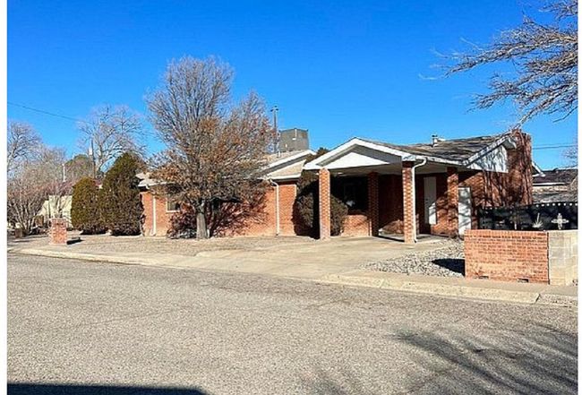 Preview of property located at 1616 Ben San Ave