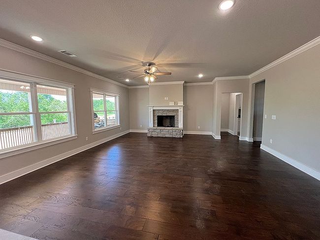 Image of 2400 Buckside St