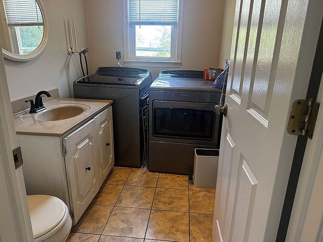 Image of 50 Edgewood Dr