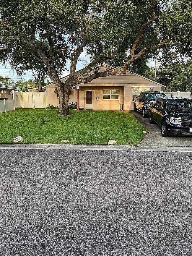 Photo of 9571 52nd Way N, Pinellas Park, FL