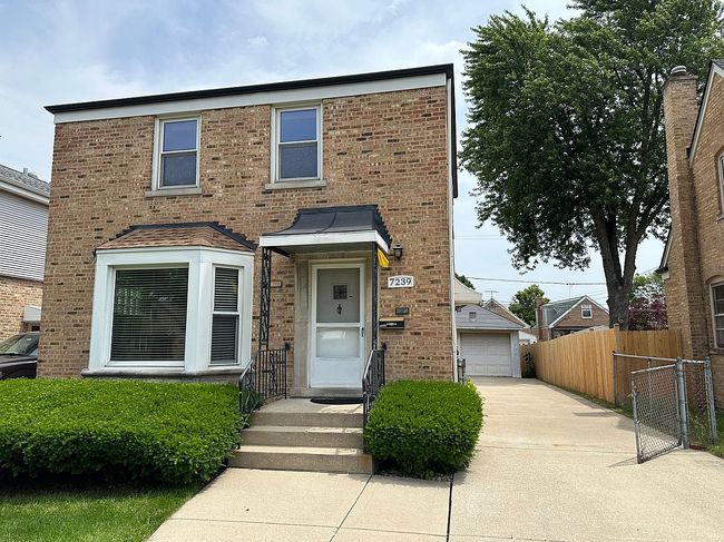 Preview of property located at 7239 N Olcott Ave
