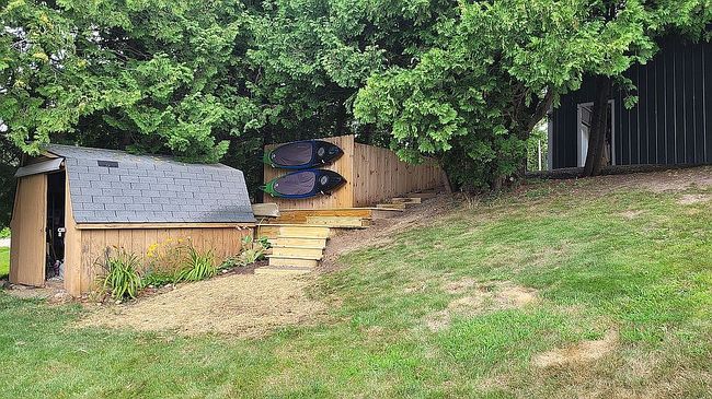Image of 21261 Bluffs Hwy