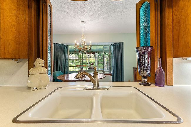 Additional photo 3 of property located at 110 Acker Dr