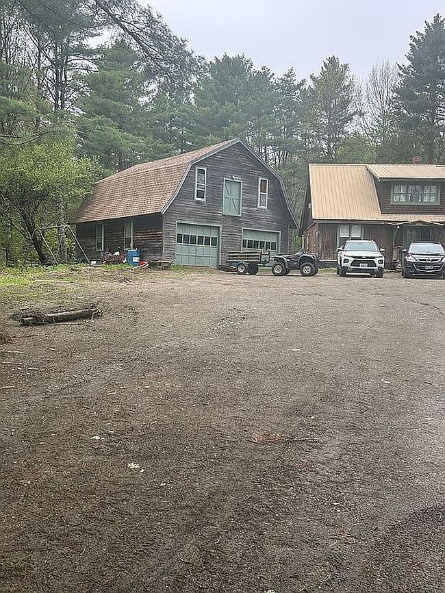 Photo of 616 Center Rd, Garland, ME