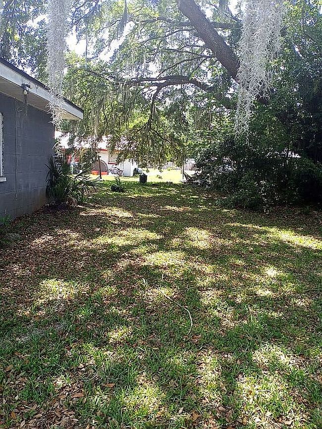 Image of 2112 Ne 7th Ave