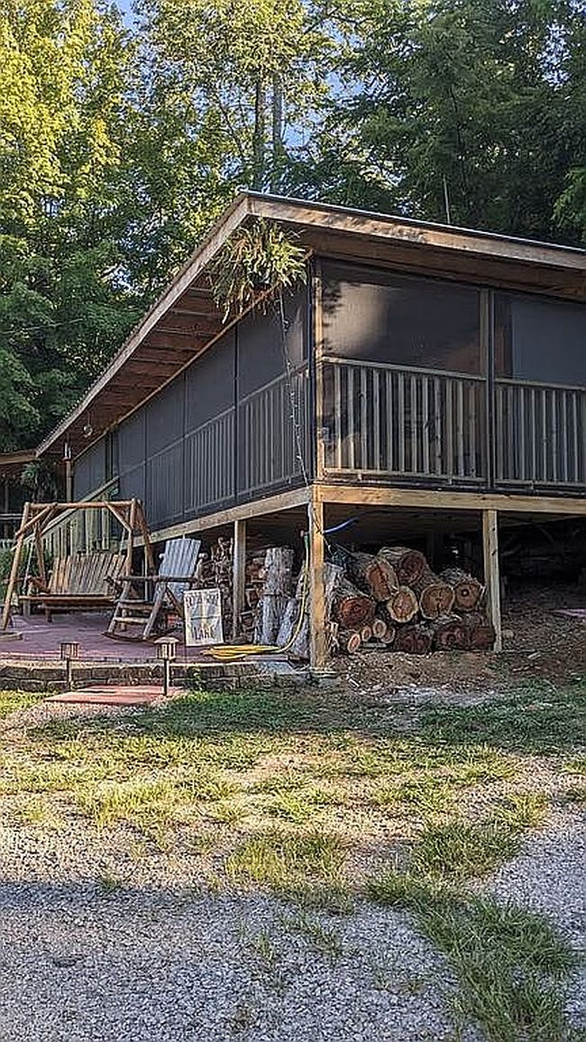 Photo of 325 Lone Mountain Boat Dock Ln #49, Tazewell, TN