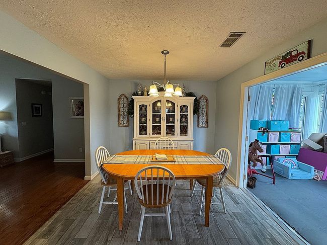 Image of 1800 Nicole Ln
