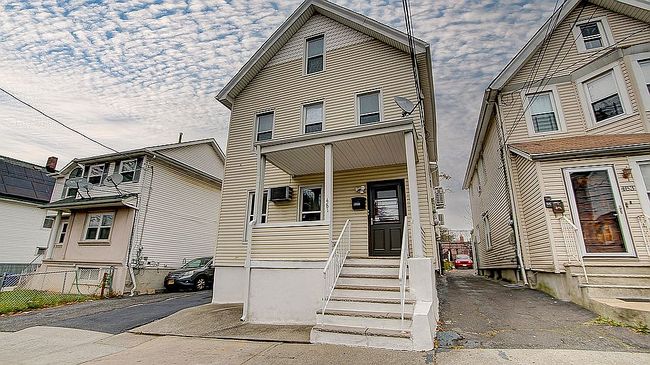 Image of 481 Broadway