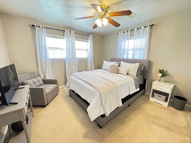 Additional photo 1 of property located at 2120 53rd St