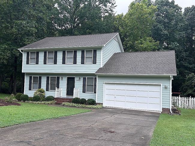 Photo of 1110 New Hampshire Dr, Jamestown, NC