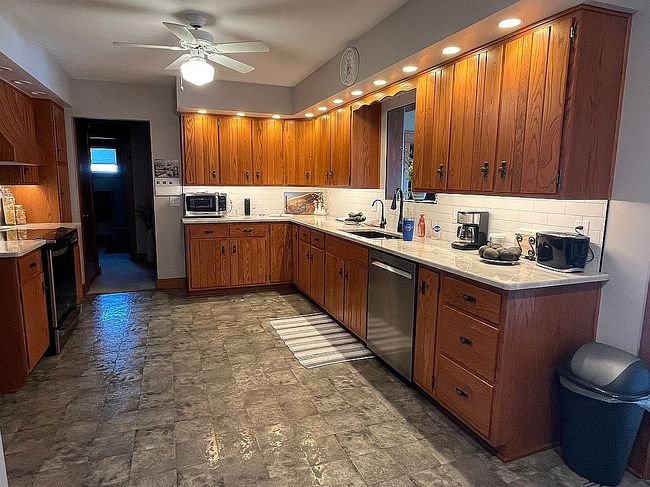 Photo of 8579 County Road 23, Archbold, OH