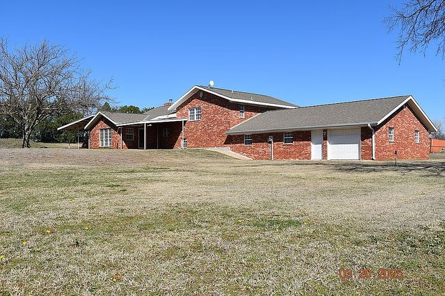 Image of 5410 N Porter Ave