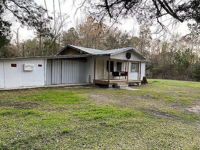 Image of 1342 Ne Gum Swamp Rd