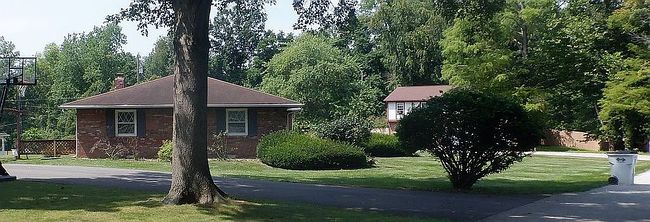 Photo of 37 E Brookside Dr, Terre Haute, IN
