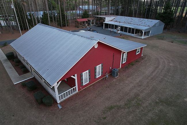 Image of 621 Cal Vernon Rd