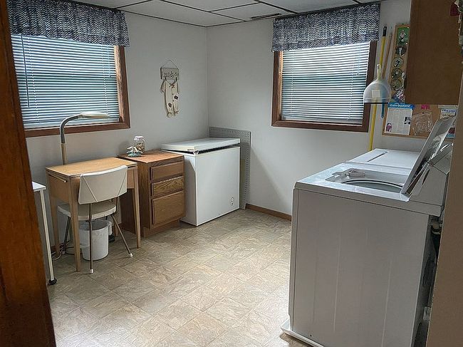 Photo of 1001 Gales Ave, Manchester, IA