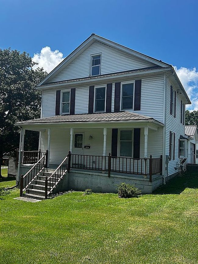 Photo of 179 Walker St, Ronceverte, WV