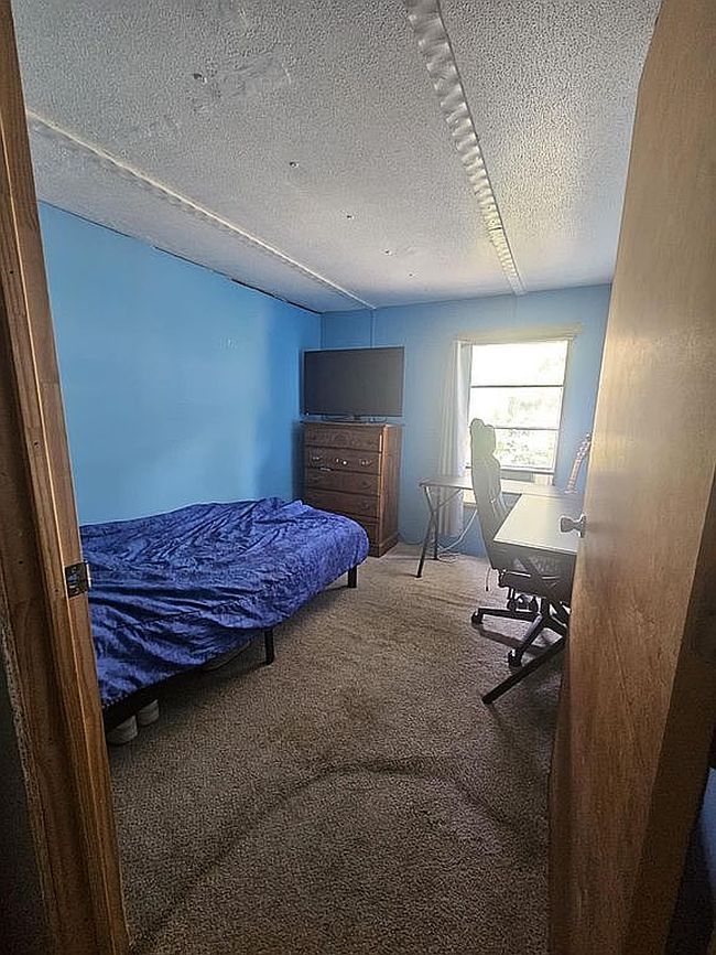 Photo of 25 Willington Dr, Macungie, PA