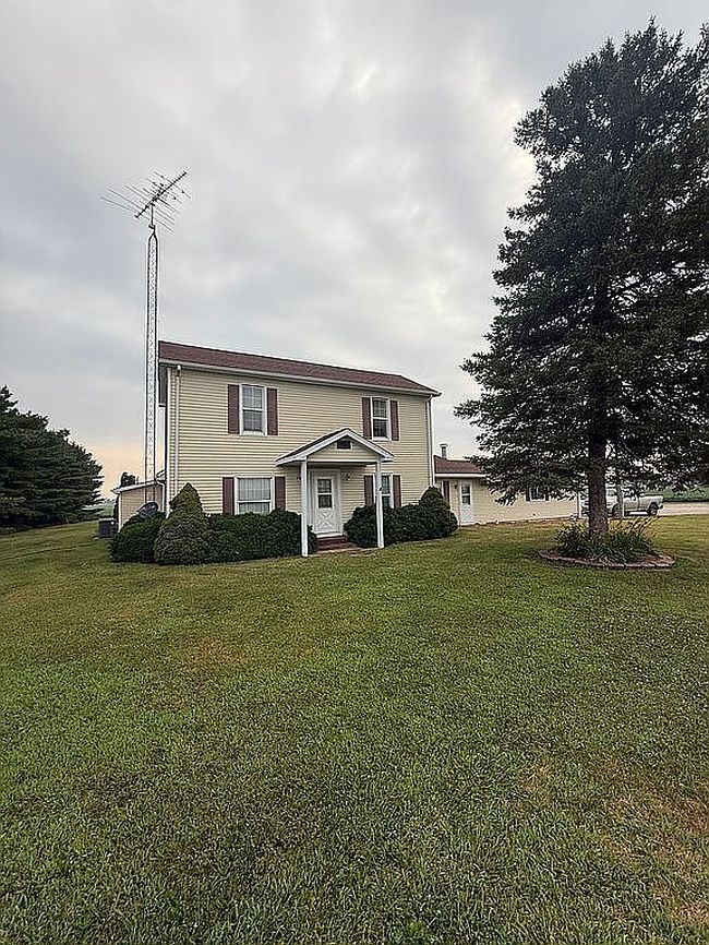 Photo of 22109 Niantic Rd, Illiopolis, IL