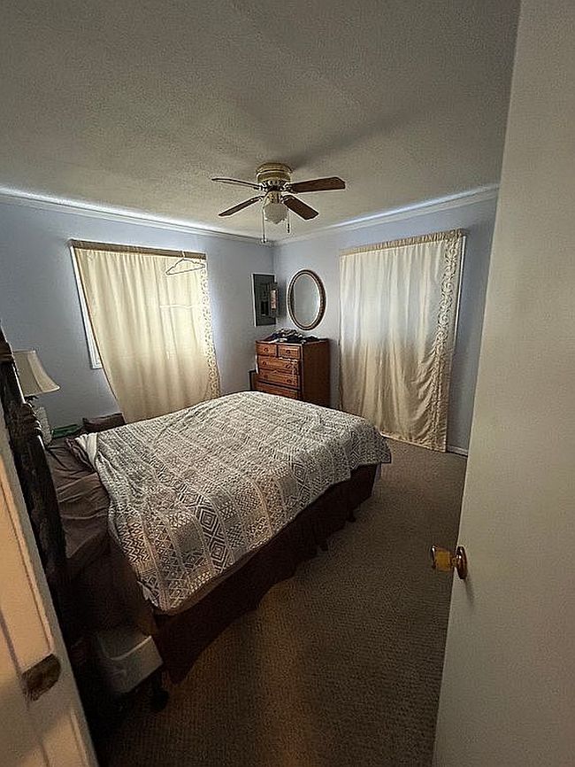Preview of property located at 494 Deerfield Rd