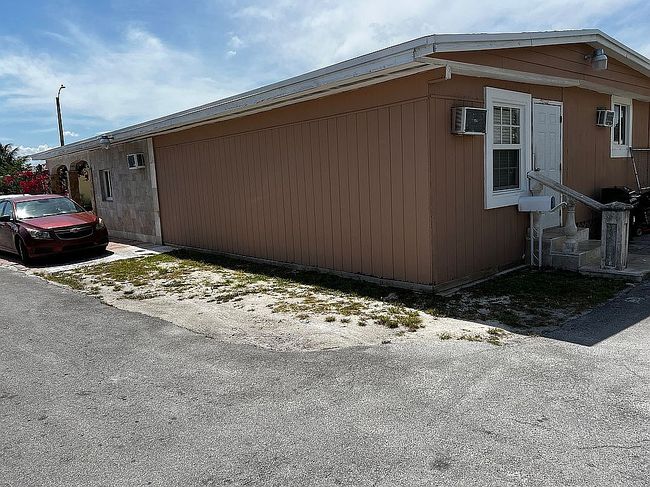 Image of 1081 Sw 129th Ave #1