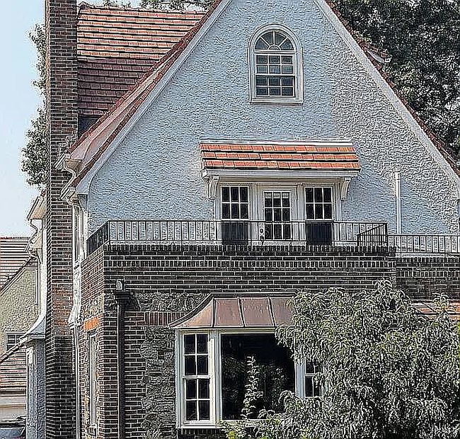 Photo of 7212 Harrow St, Forest Hills, NY