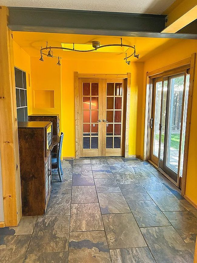Image of 6908 White Pine Pl Ne