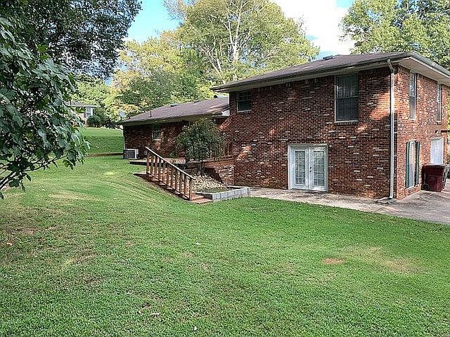 Image of 195 Valley View Dr