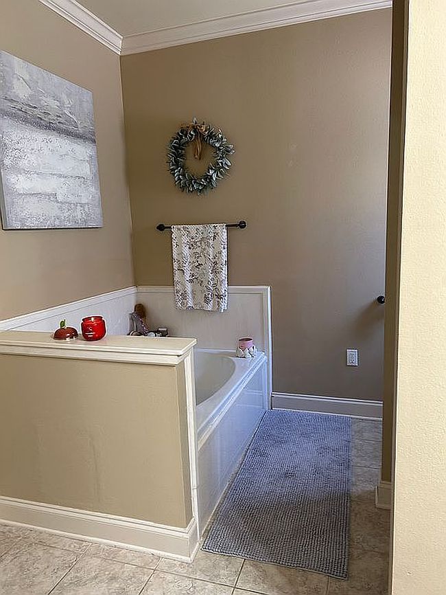 Preview of property located at 38035 Post Office Rd Apt 5B