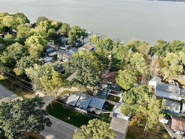 Photo of 15063 Hill St, Clear Lake, IA