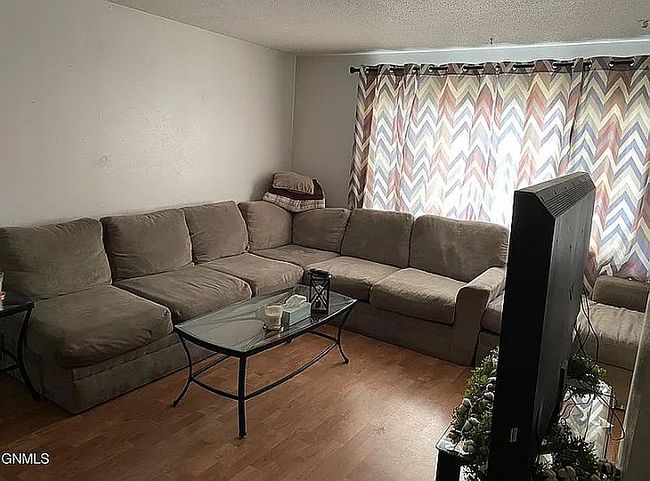 Image of 208 5th St S