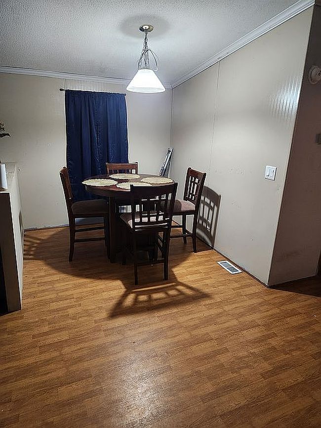 Image of 209 Leon Dr