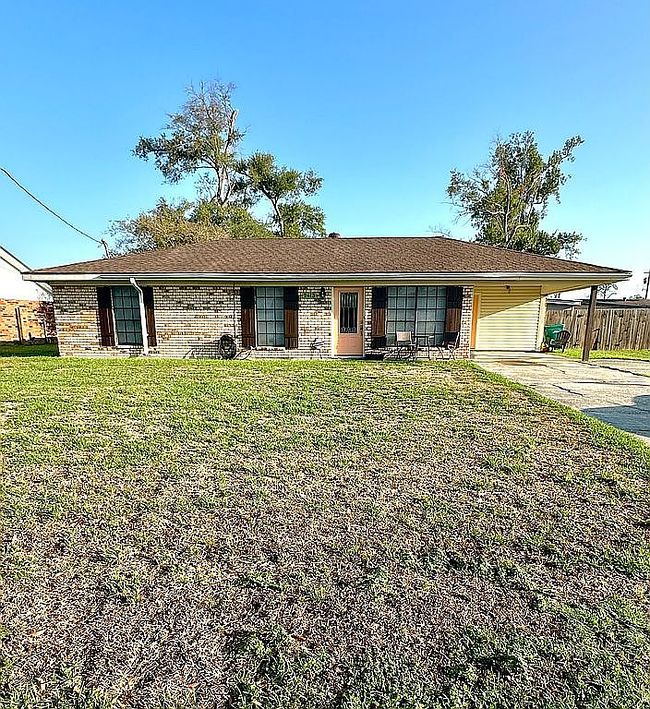 Photo of 2613 Mary Ann Dr