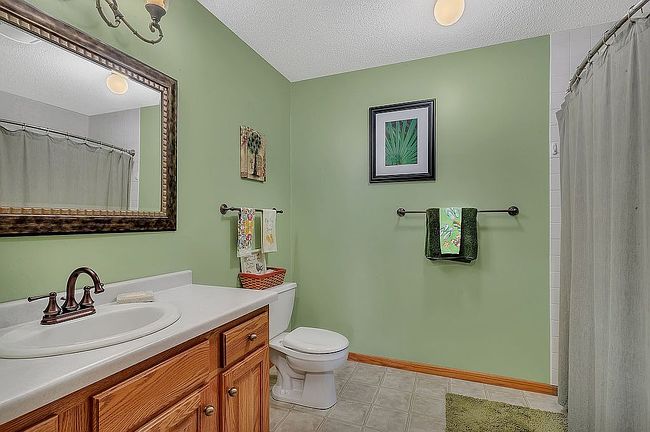 Photo of 600 28th Ave Sw, Willmar, MN