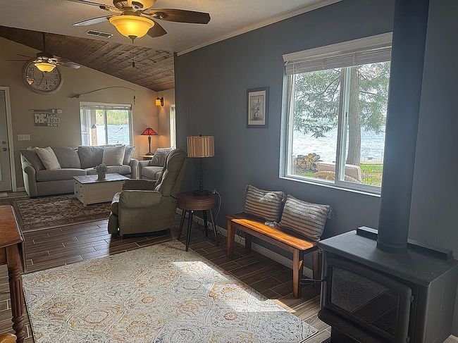 Image of 4998 Sands Park Dr Ne