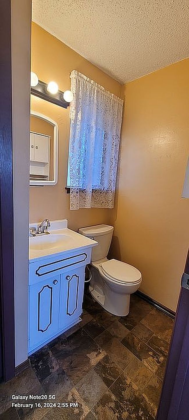Image of 1711 N 19th Ave