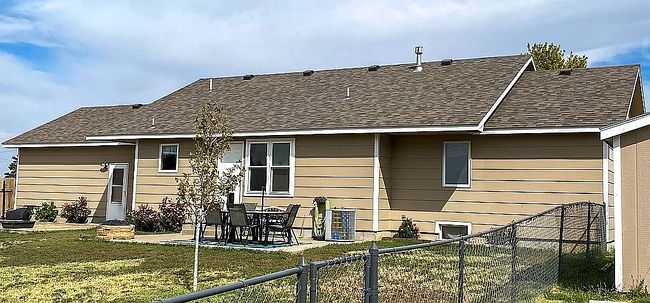 Photo of 101 E Vierthaler St, Spearville, KS