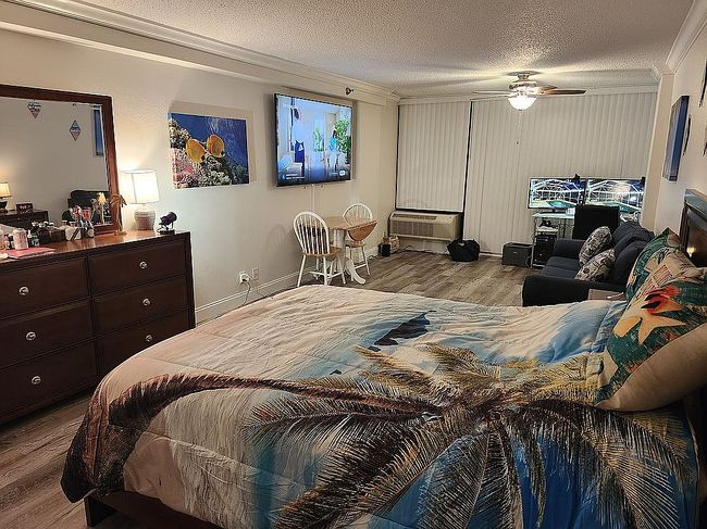 Image of 1909 S Atlantic Ave #202