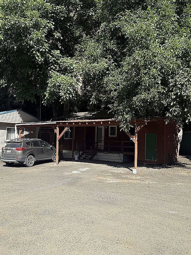 Photo of 1721 Main St #3, Juliaetta, ID